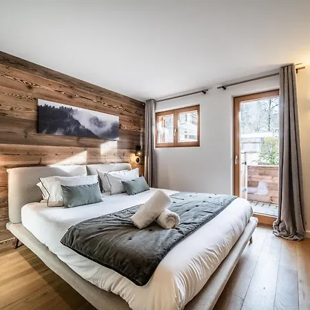 Rosalia Alpina 3 Morzine